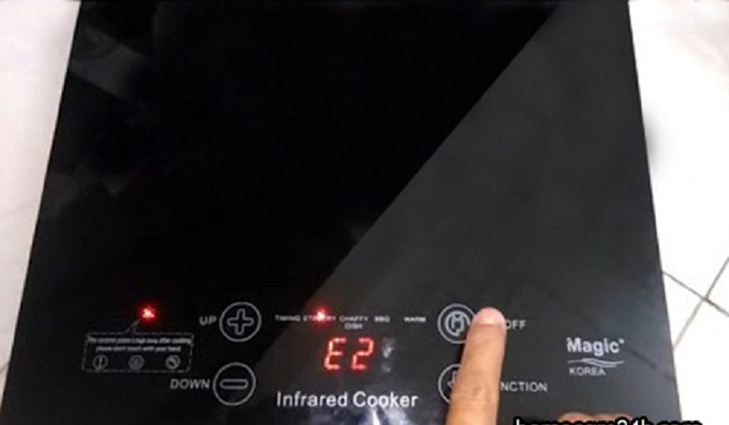 Cách sử dụng bếp từ tại nhà hạn chế lỗi E2